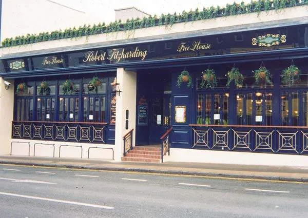 Robert Fitzharding, Bristol
