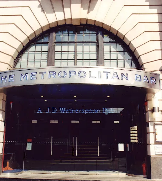 The Metropolitan Bar, Marylebone