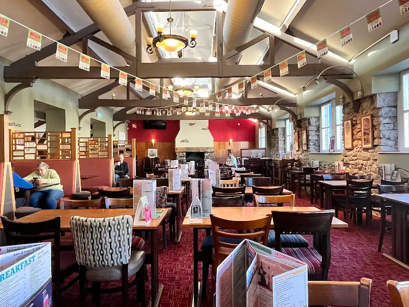 The Miles Thompson, Kendal