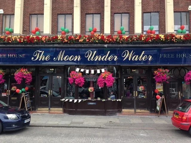 The Moon Under Water, Colindale, Colindale