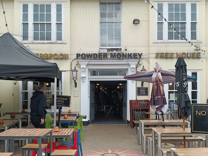 The Powder Monkey, Exmouth